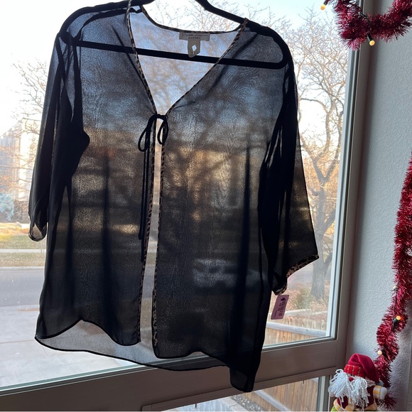 Black transparent open shirt by private luxury Natori - Picture 2 of 6